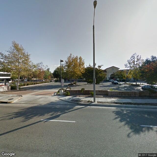 166 N Moorpark Rd