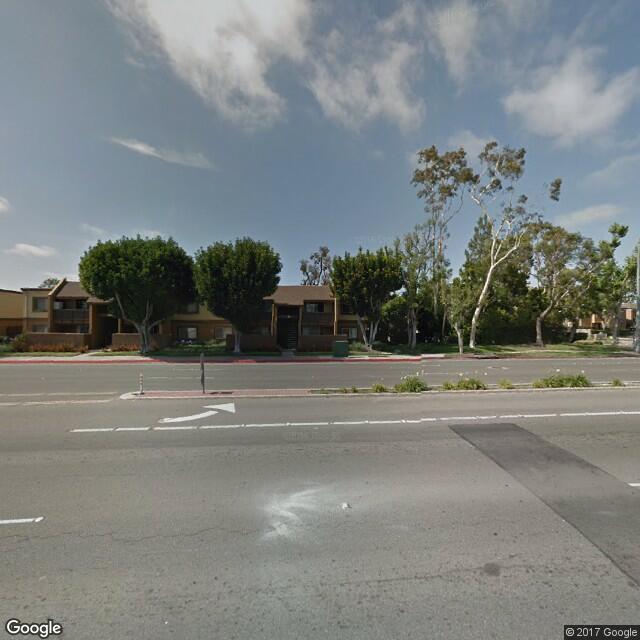 7772 Warner Ave