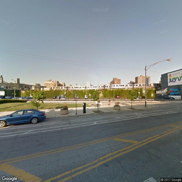 4753 N Broadway St