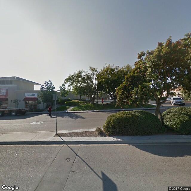 2355 paseo De Las Americas