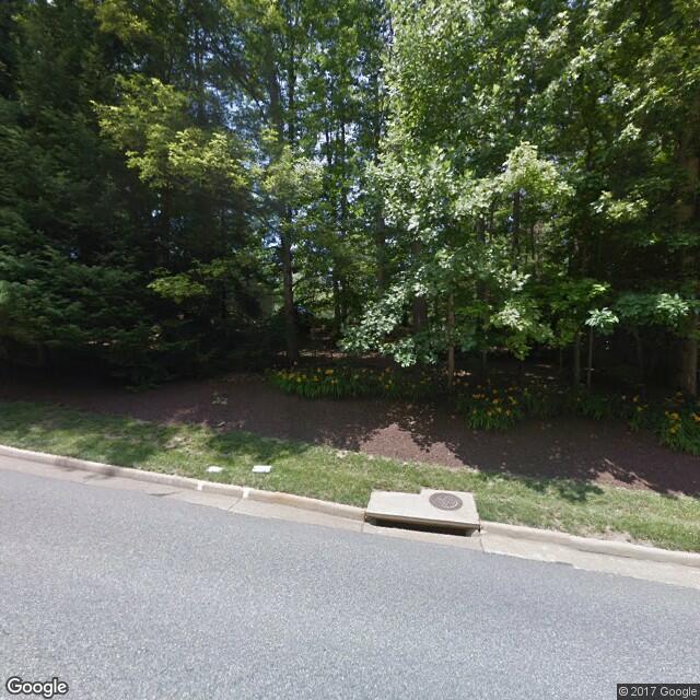 1100 Boulders Parkway