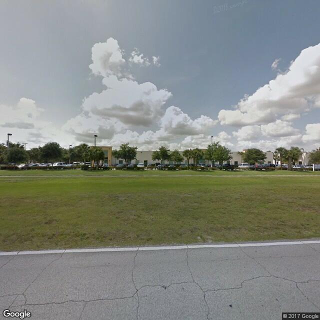 582 NW University Blvd