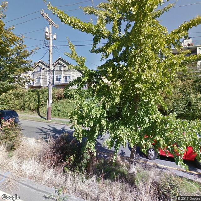 2044 Eastlake Ave