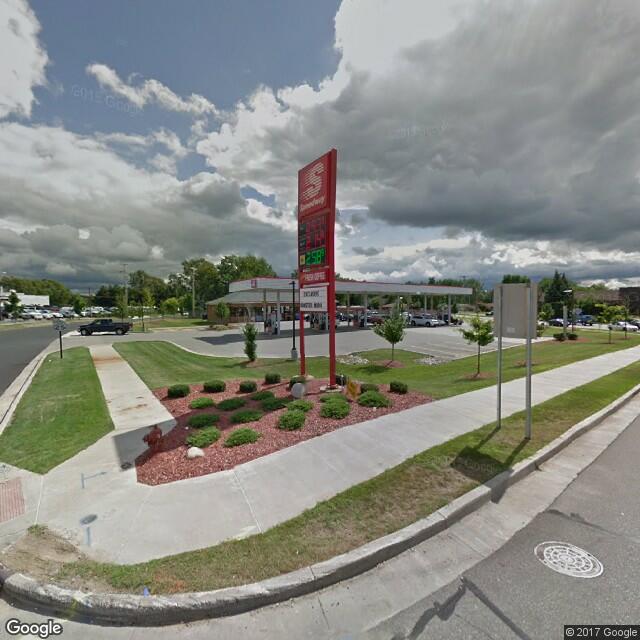 4095 Plainfield Ave. NE