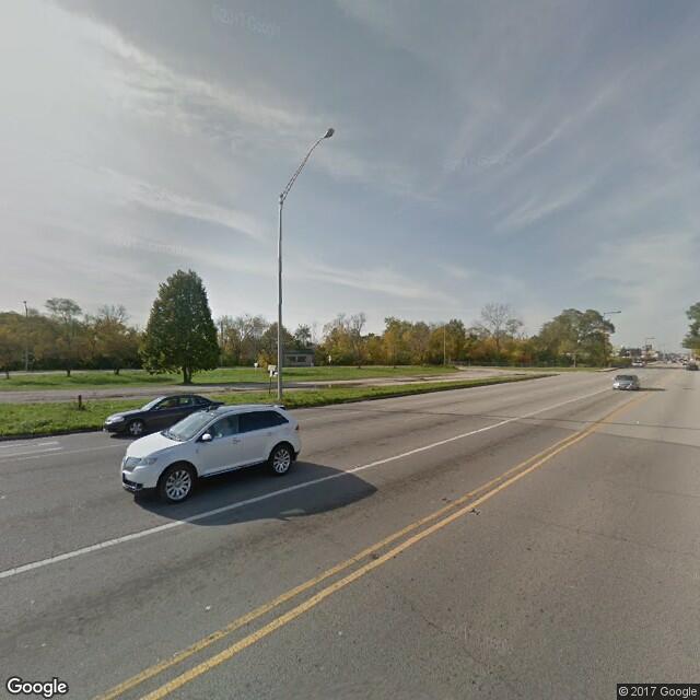 609 W St Charles Rd