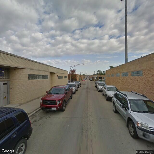 3433 N Knox Ave