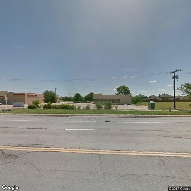 6976 Rufe Snow Drive