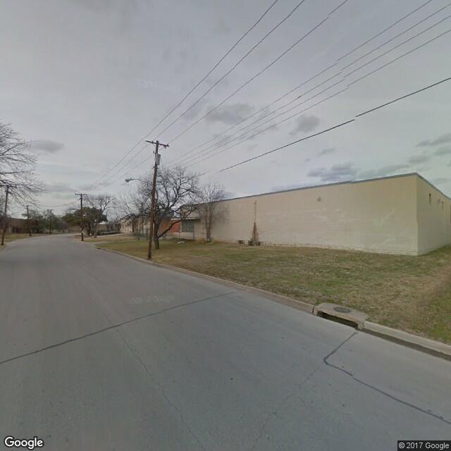 1321 - 1343 Round Table Dr