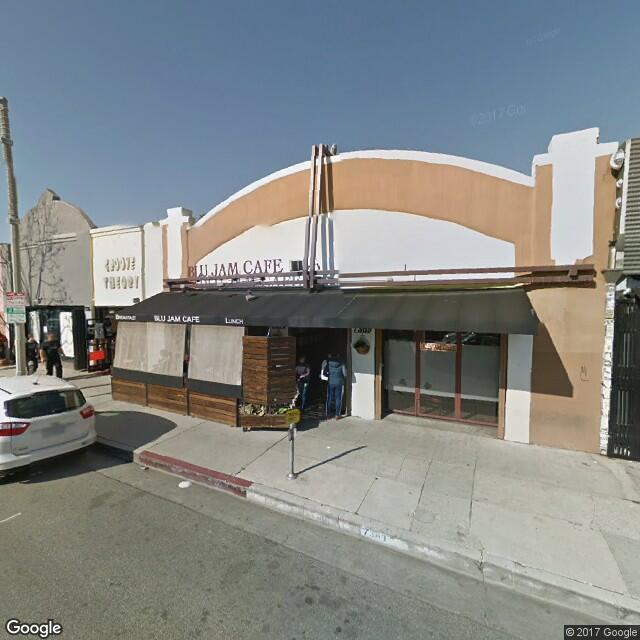 7361 Melrose Ave