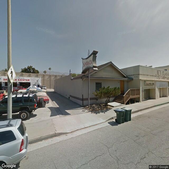 1713-1715 E. Walnut St.