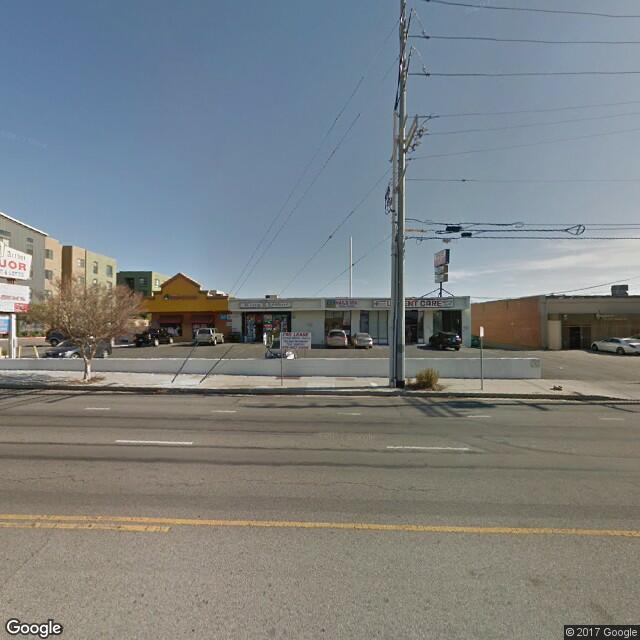 9346-9350 Corbin Ave