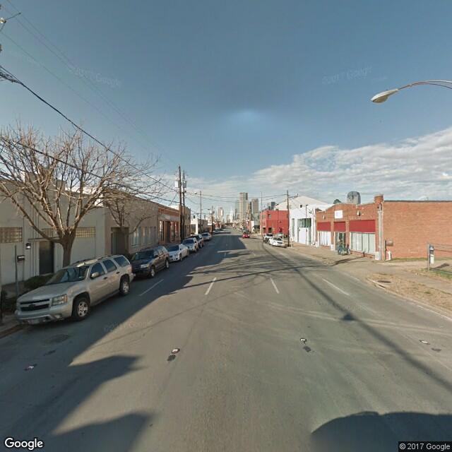 3014 Commerce St
